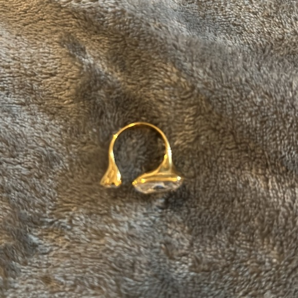 Festive statement ring - Picture 3 of 4